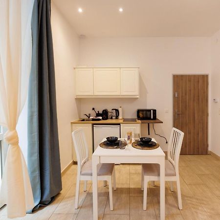 Cozy Market-Square Retreat Located In The Heart Of The 10Th District Wien Ngoại thất bức ảnh