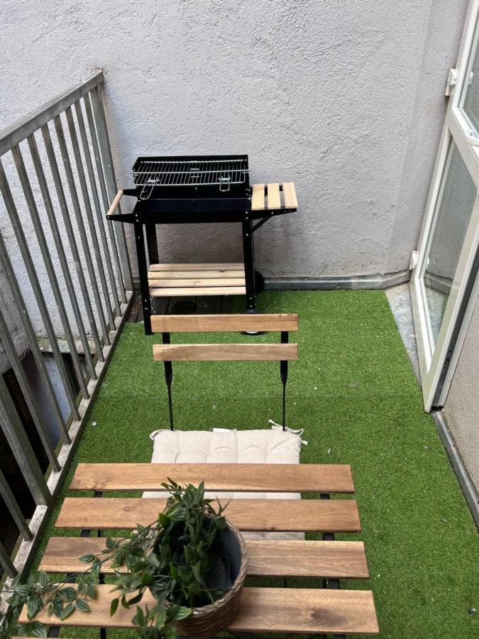 Cozy Market-Square Retreat Located In The Heart Of The 10Th District Wien Ngoại thất bức ảnh