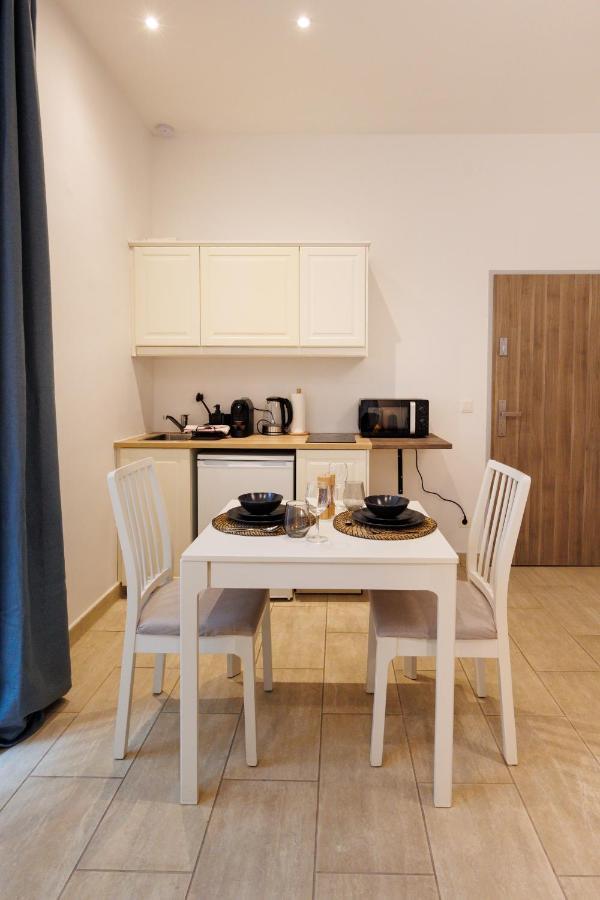 Cozy Market-Square Retreat Located In The Heart Of The 10Th District Wien Ngoại thất bức ảnh