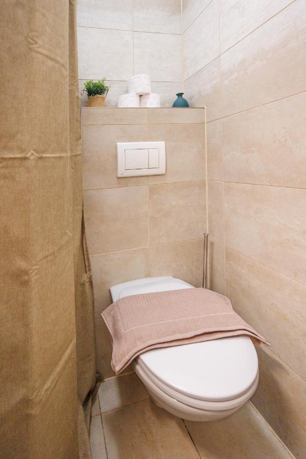 Cozy Market-Square Retreat Located In The Heart Of The 10Th District Wien Ngoại thất bức ảnh