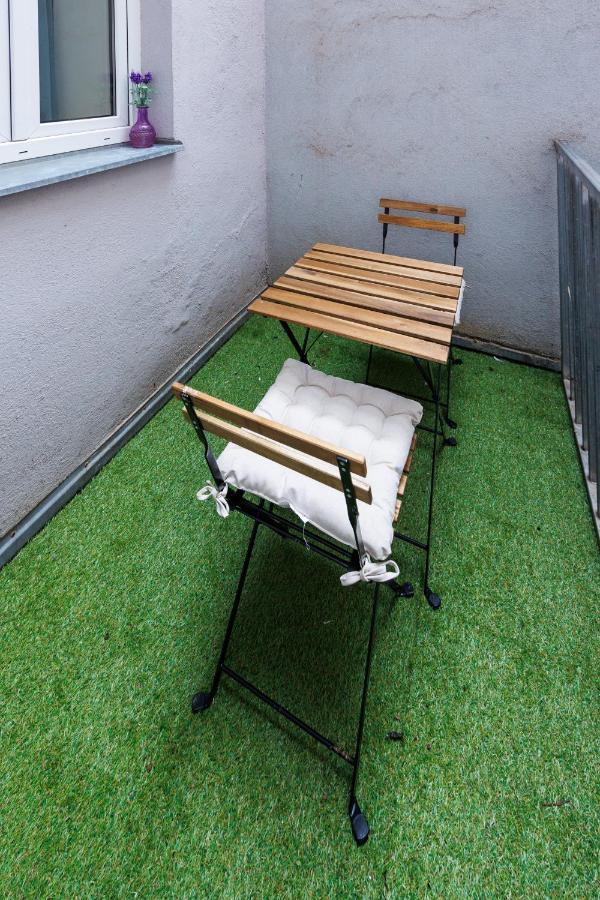 Cozy Market-Square Retreat Located In The Heart Of The 10Th District Wien Ngoại thất bức ảnh